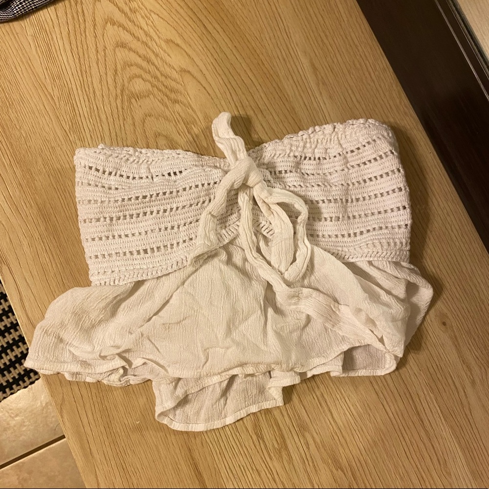 White crop top